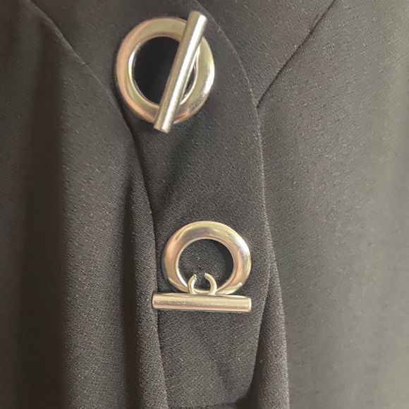 89th & Madison Blouse - Picture 4 of 13